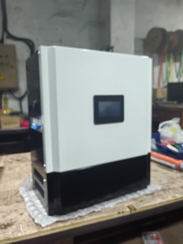 5-30kW Định hướng điện tắt lưới với điện áp đầu vào tối đa 600V và mạch bảo vệ sét bảo vệ đầu vào