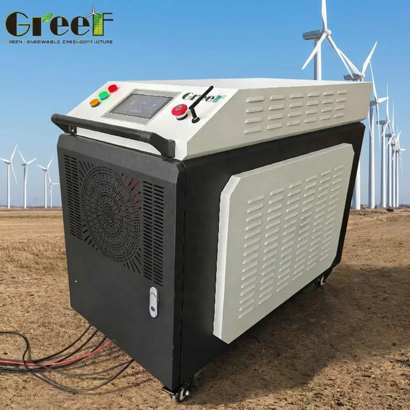 Trên Inverter lưới với bảo vệ mạch ngắn AC, phạm vi nhiệt độ rộng (-40 °C đến +60 °C) và mức bảo vệ IP54